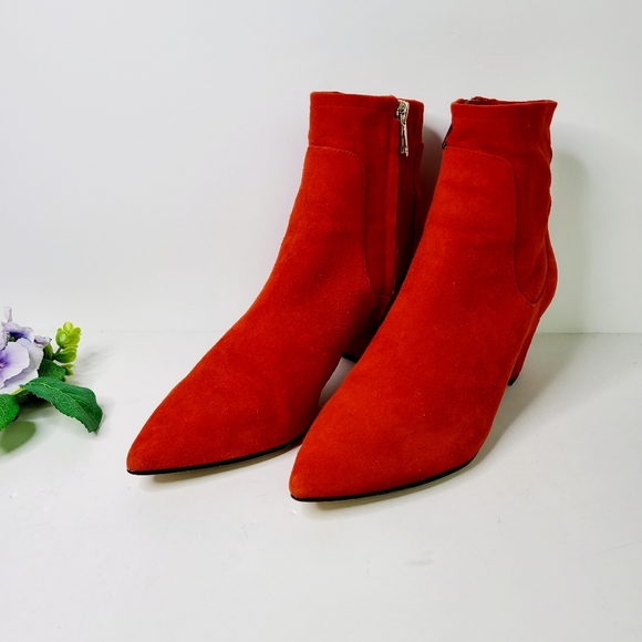 Sam Edelman Karlee Red Suede Ankle Boots - Picture 3 of 12